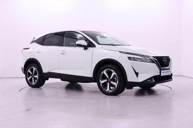 Branco Usado 2023 Nissan Qashqai N-Connecta SUV | € 31.600 (Caro) - Imagem 1/4