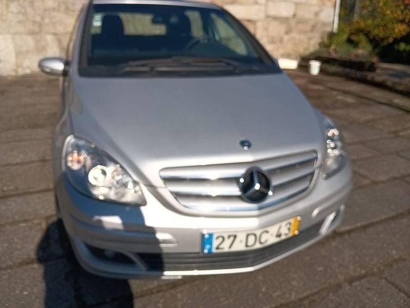 Usado Mercedes B150 95 HP (69 kW) 2007 Monovolume