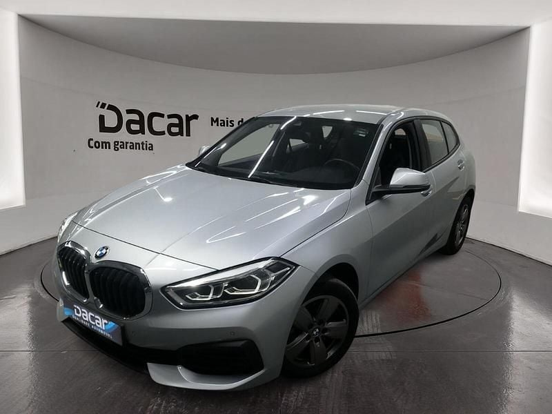Cinzento Usado 2021 BMW 116 Citadino | € 19.999 (Super Preço) - Imagem 1/4