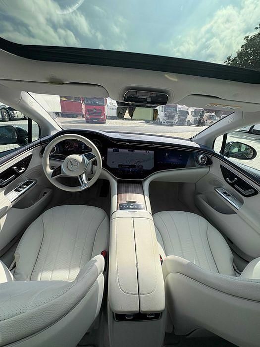 Usado 2024 Mercedes EQE300 AMG line | € 62.000 (Super Preço) - Imagem 1/4