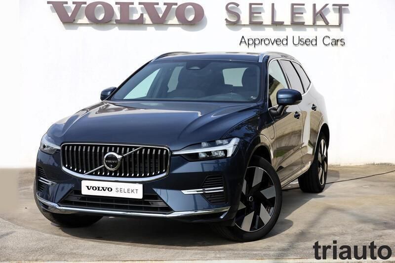 Branco Usado 2023 Volvo XC60 Plus SUV | € 54.800 (Preço justo) - Imagem 1/4