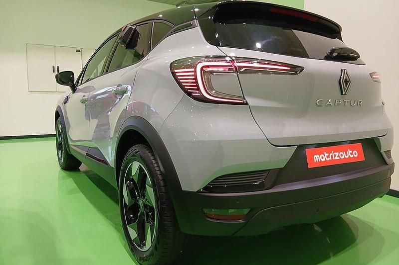 Novo Renault Captur Techno 91 HP (66 kW) 2025 SUV