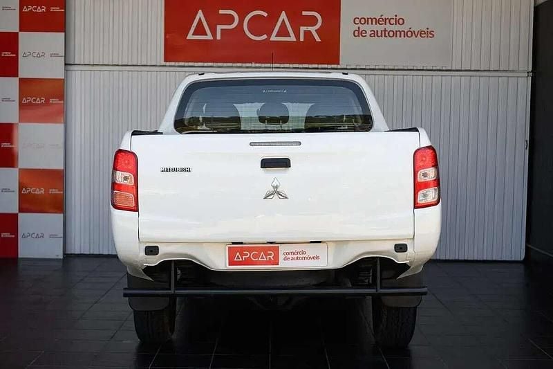 Usado Mitsubishi L200 154 HP (113 kW) 2018 Branco Pickup