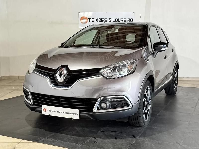 Cinza Usado 2015 Renault Captur SUV | € 11.900 (Preço justo) - Imagem 1/4