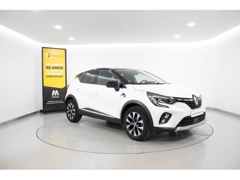 Branco Usado 2023 Renault Captur Techno SUV | € 19.680 (Preço justo) - Imagem 1/1