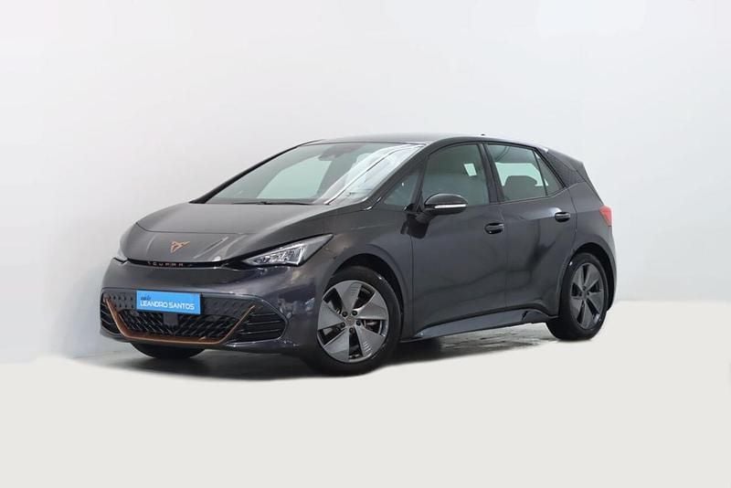 Cinzento Usado 2023 Cupra Born Citadino | € 27.900 (Preço justo) - Imagem 1/2