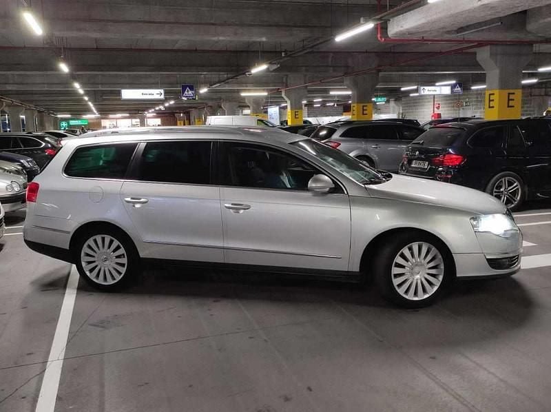 Cinzento Usado 2006 VW Passat Carrinha | € 4.150 (Bom preço) - Imagem 1/4