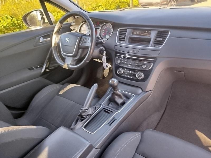 Usado Peugeot 508 Allure 120 HP (88 kW) 2012 Branco Carrinha