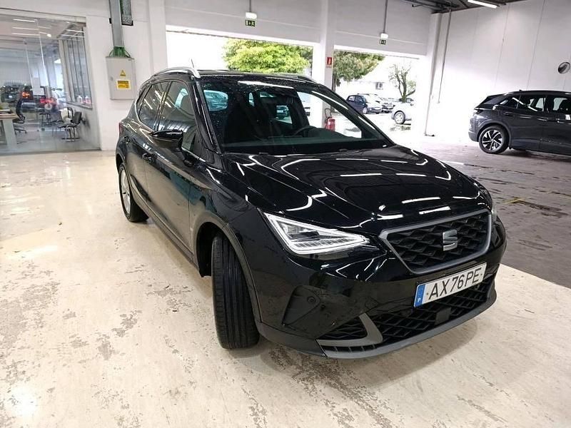 Usado Seat Arona FR 110 HP (80 kW) 2023 Preto SUV