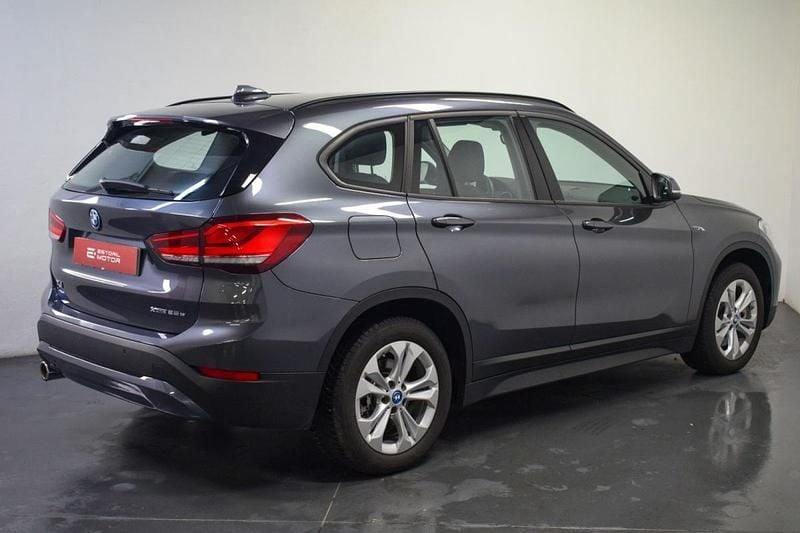 Usado BMW X1 220 HP (161 kW) 2021 Cinzento SUV
