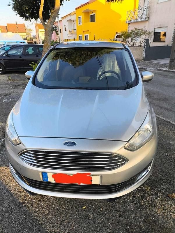 Cinzento Usado 2018 Ford C-MAX Monovolume | € 14.000 (Preço justo) - Imagem 1/4