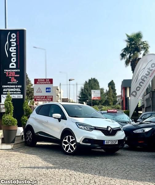 Branco Usado 2018 Renault Captur SUV | € 14.494 (Preço justo) - Imagem 1/1