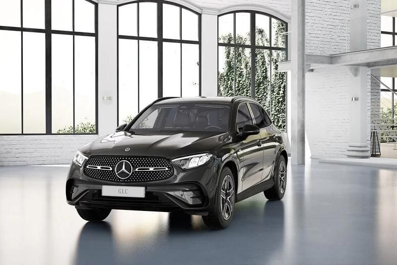 Cinzento Novo 2025 Mercedes GLC300e SUV | € 83.720 - Imagem 1/4