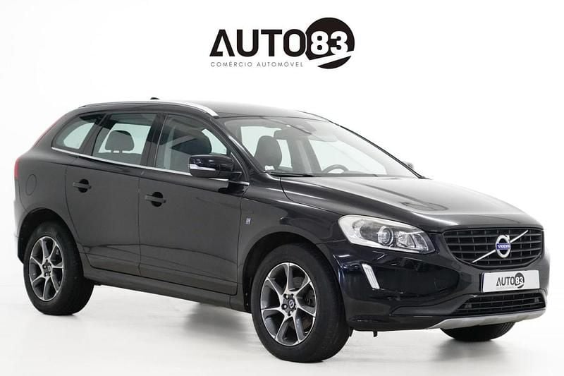 Usado Volvo XC60 190 HP (139 kW) 2016 Preto SUV