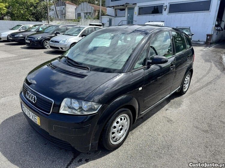 Preto Usado 2004 Audi A2 Citadino | € 5.490 - Imagem 1/1