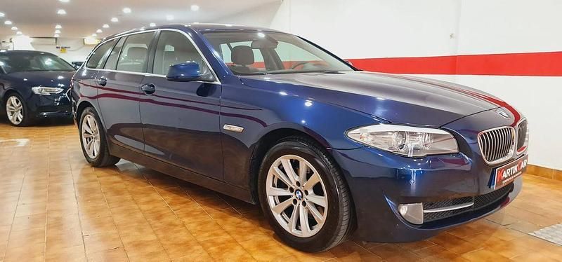 Usado BMW 520 184 HP (135 kW) 2012 Azul Carrinha