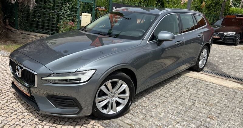 Cinza Usado 2019 Volvo V60 Momentum Carrinha | € 27.900 (Preço justo) - Imagem 1/4