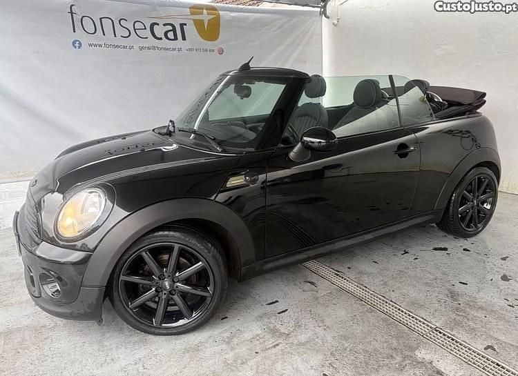 Usado Mini Cooper Coupé 112 HP (82 kW) 2015 Preto Coupé
