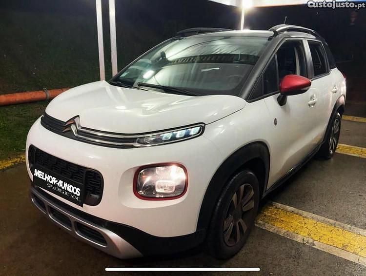 Branco Usado 2021 Citroën C3 PureTech SUV | € 14.500 (Preço justo) - Imagem 1/1