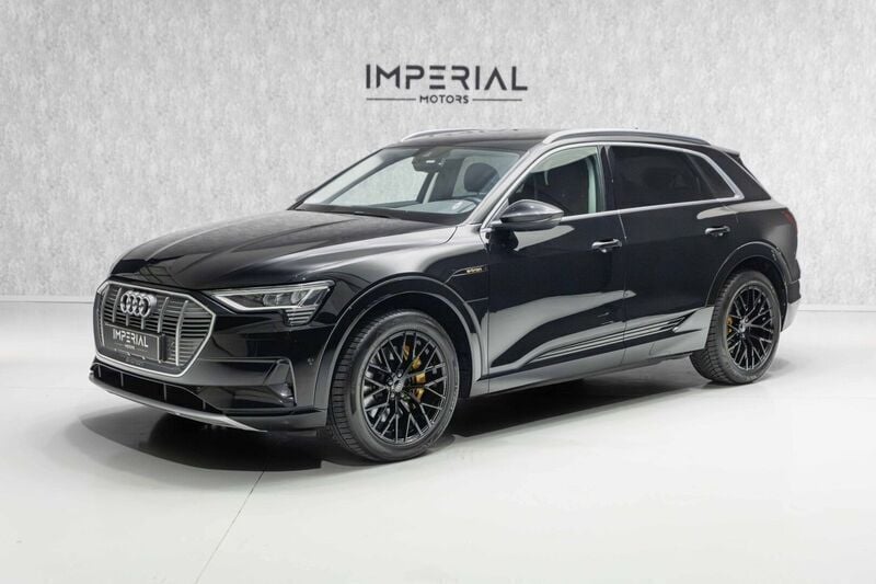 Preto Usado 2019 Audi e-tron Advanced SUV | € 31.450 (Caro) - Imagem 1/4