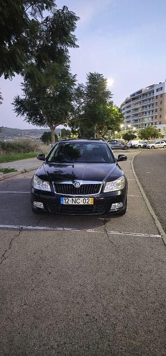 Usado 2012 Skoda Octavia Sedan | € 5.600 (Super Preço) - Imagem 1/4