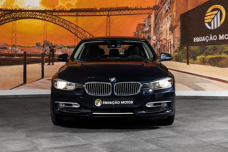 Usado BMW 320 184 HP (135 kW) 2013 Azul Sedan