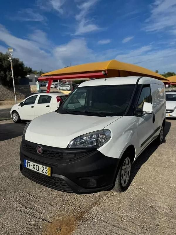 Usado Fiat Doblò 2019 Branco Monovolume