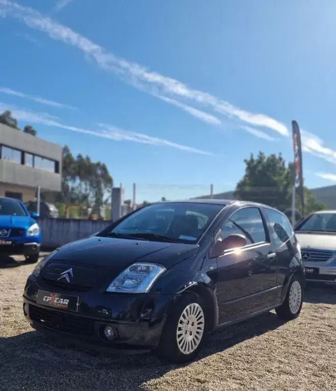 Preto Usado 2003 Citroën C2 Citadino | € 3.500 (Preço justo) - Imagem 1/4