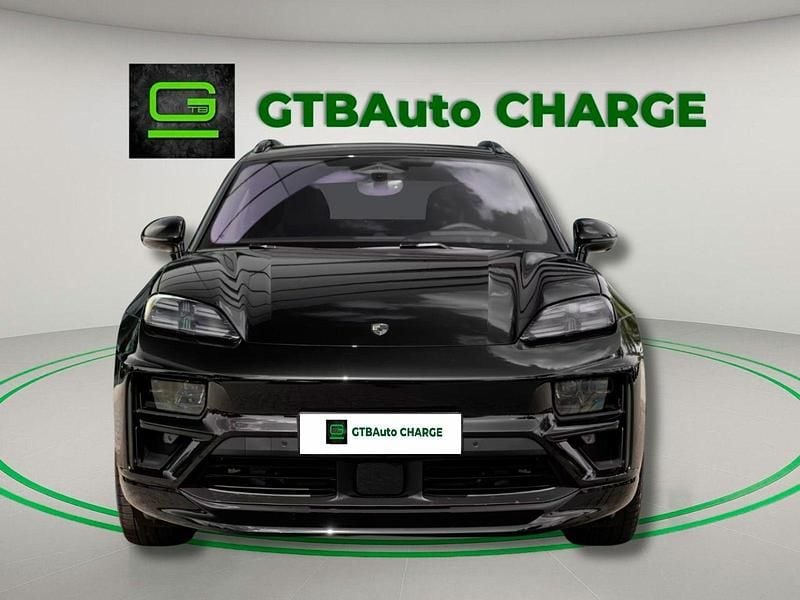 Preto Novo 2025 Porsche Macan Turbo SUV | € 164.000 - Imagem 1/4