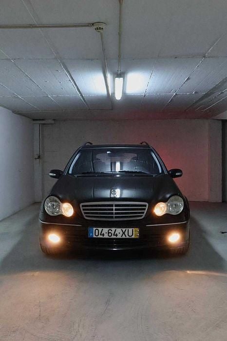 Usado 2004 Mercedes C220 Avantgarde Carrinha | € 6.400 (Preço justo) - Imagem 1/4