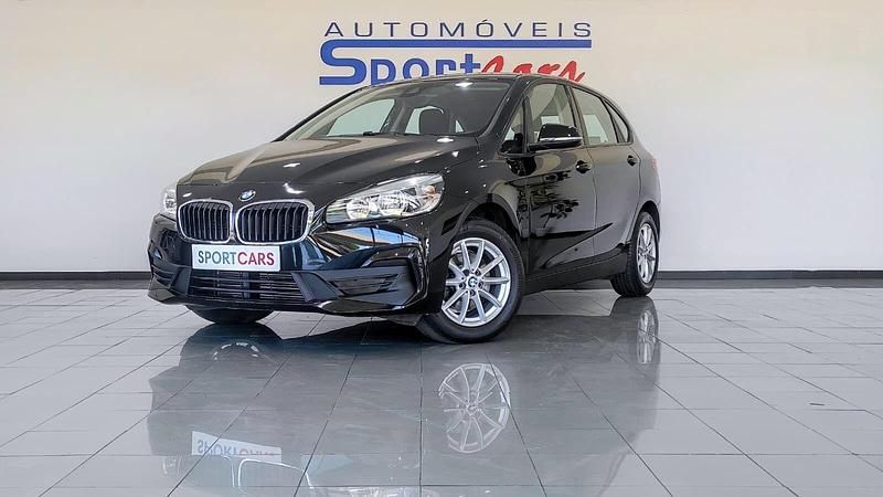 Preto Usado 2020 BMW 216 Advantage Carrinha | € 20.500 - Imagem 1/4