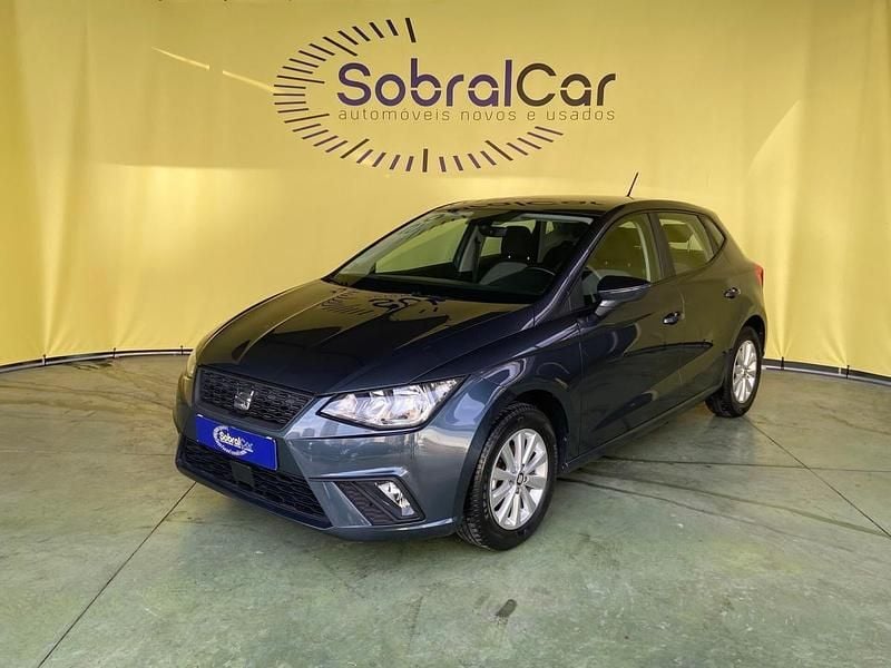 Cinzento Usado 2021 Seat Ibiza Style | € 14.000 (Preço justo) - Imagem 1/4