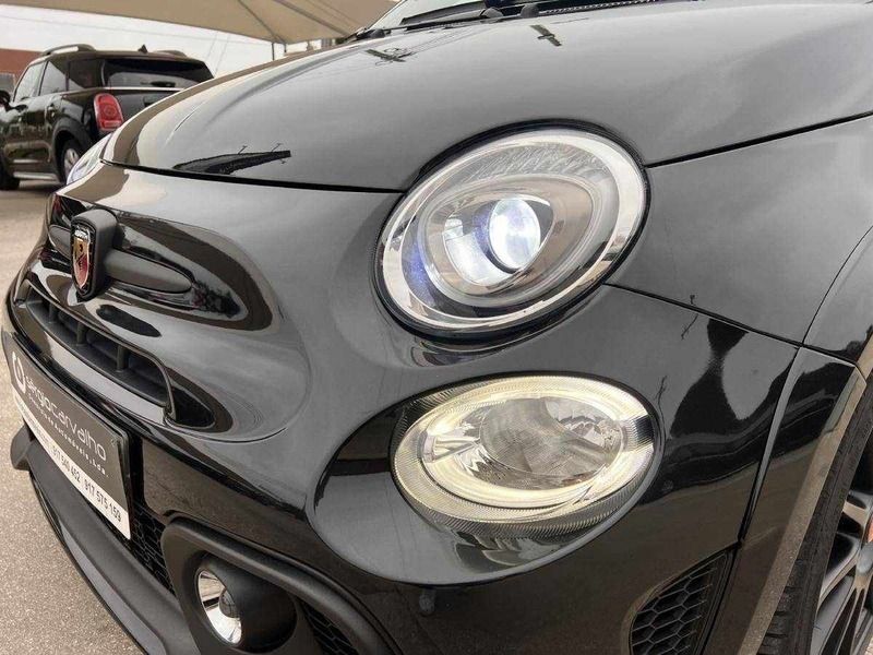 Usado Abarth 595 Competizione 180 HP (132 kW) 2022 Preto Citadino