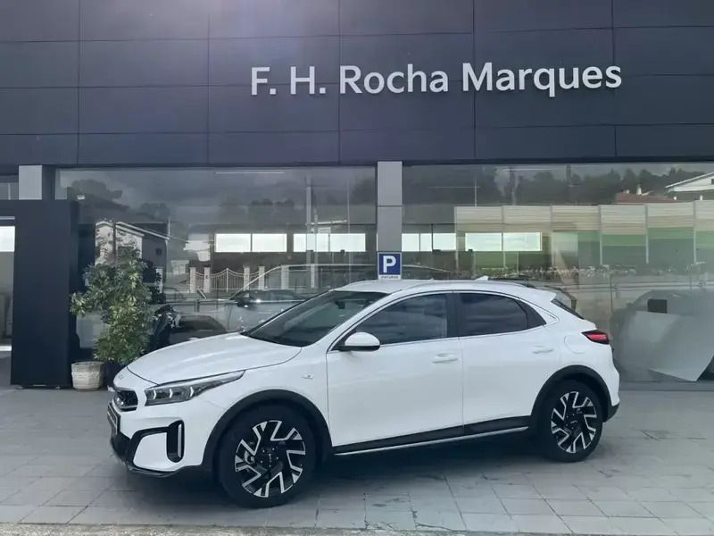 Branco Novo 2024 Kia XCeed Sport SUV | € 26.950 (Preço justo) - Imagem 1/4