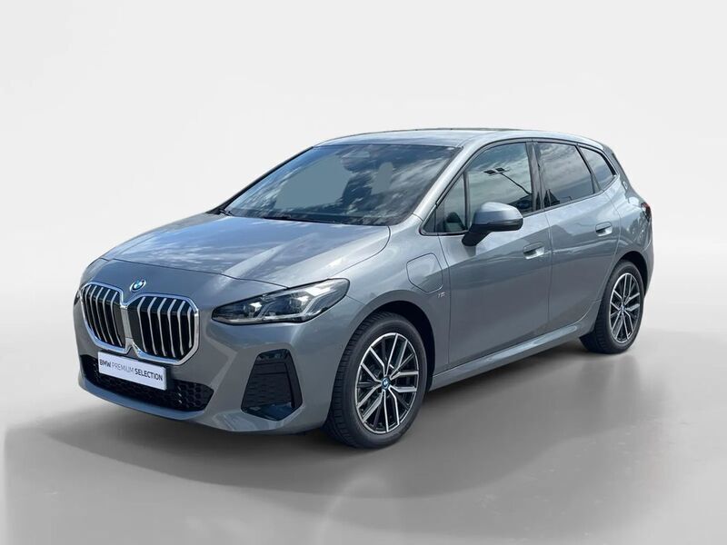 Cinza Usado 2024 BMW 225 Active Tourer Monovolume | € 45.900 - Imagem 1/4