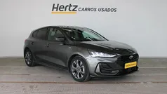 Cinza Usado 2023 Ford Focus ST-Line | € 19.790 (Bom preço)