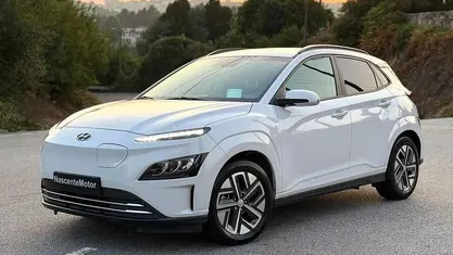 Usado Hyundai Kauai 100 kW (136 HP) 2021 SUV