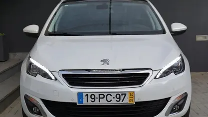 Branco Usado 2014 Peugeot 308 Carrinha | € 8.950 (Preço justo)