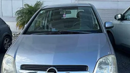 Usado Opel Meriva 69 HP (50 kW) 2005 Cinzento Monovolume