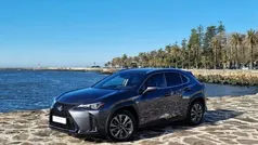 Cinza Usado 2023 Lexus UX 250h Sport Line SUV | € 46.000