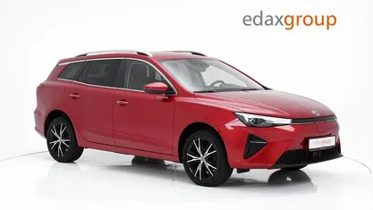 Vermelho Usado 2023 MG MG5 EV Carrinha | € 22.790 (Preço justo)