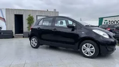 Preto Usado 2010 Toyota Yaris Citadino | € 7.500 (Preço justo)