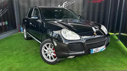 Usado Porsche Cayenne 450 HP (330 kW) 2006 Preto SUV