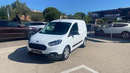 Usado Ford Transit 75 HP (55 kW) 2018 Branco Monovolume