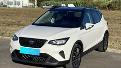 Branco Usado 2023 Seat Arona Style SUV | € 17.250 (Preço justo)