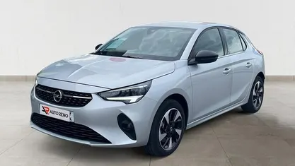 Cinza Usado 2023 Opel Corsa-e Elegance Citadino | € 21.750 (Preço justo)