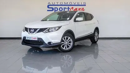 Usado 2014 Nissan Qashqai Tekna SUV | € 15.250 (Preço justo)