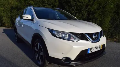 Branco Usado 2017 Nissan Qashqai SUV | € 18.900 (Preço justo)