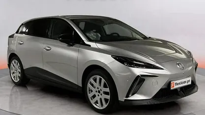 Usado MG MG4 EV Luxury 150 kW (204 HP) 2025 Citadino