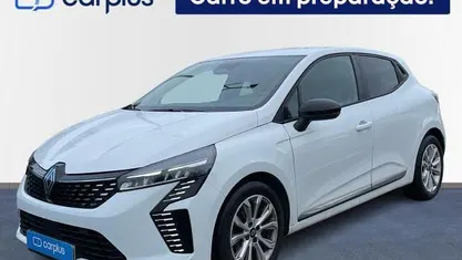 Usado Renault Clio V Evolution 100 HP (73 kW) 2024